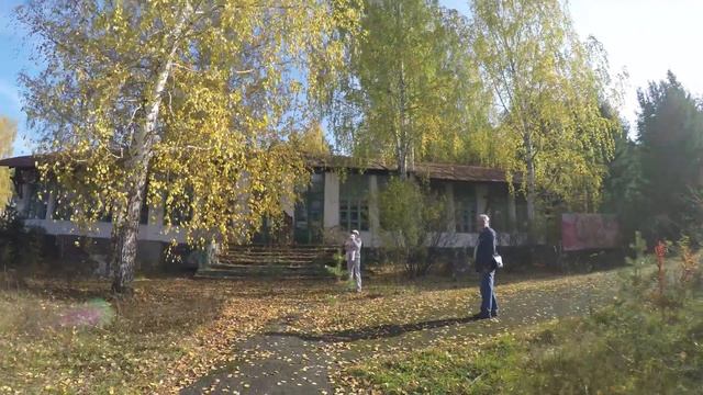 Заброшенный лагерь. Сосновый бор.