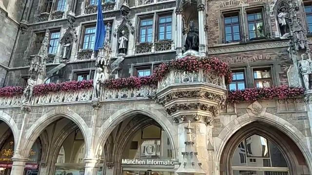 РАТУША В ЦЕНТРЕ МЮНХЕНА смотреть онлайн