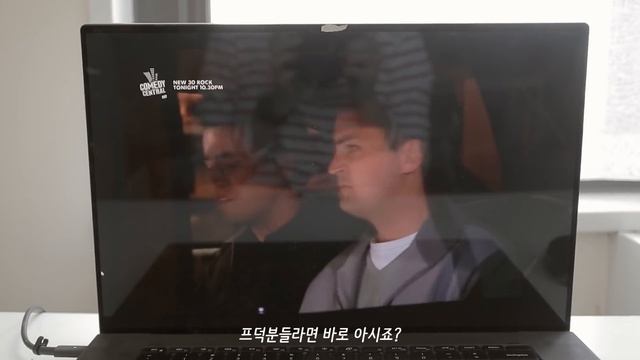 뉴욕 일상 브이로그 / 비오는날 카페산책, 프렌즈의 미트볼 샌드위치, 뉴욕 한복판에서 재즈라이브, 음식 책 추천, 센트럴파크, 국제커플, 미국 프리랜서 직장인