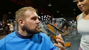 СКОЛЬКО ПОДНИМЕТ САМЫЙ СИЛЬНЫЙ В МИРЕ ШКОЛЬНИК?