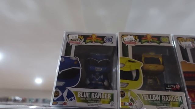 I Found A NEW Store Filled With Funko Pop Grails! (Funko Pop Hunt) смотреть онлайн