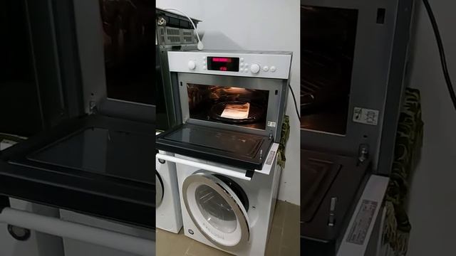 Духовка микроволновка 2в1 Бош Bosch HBC 86Q620 белая б/у смотреть онлайн