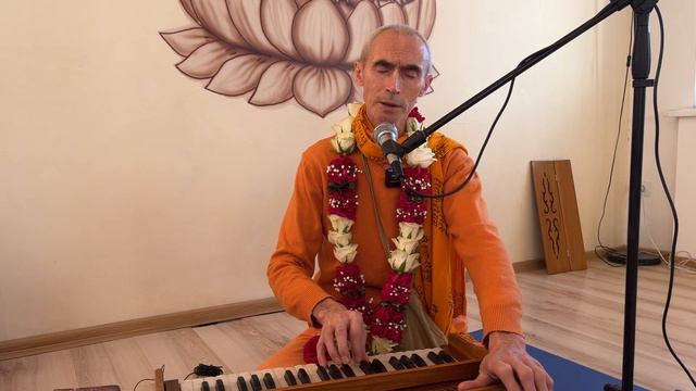 Ядурадж дас (НРС). Джая Радха Мадхава (г. Смоленск 12.02.23) смотреть онлайн