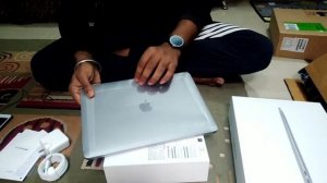 Unboxing Of Macbook Air M1 in 2022 | Apple Macbook Air In Hindi