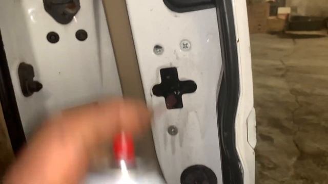 Honda Odyssey problema con las puertas corrediza. смотреть онлайн