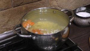 Уха из семги. Простой рецепт.