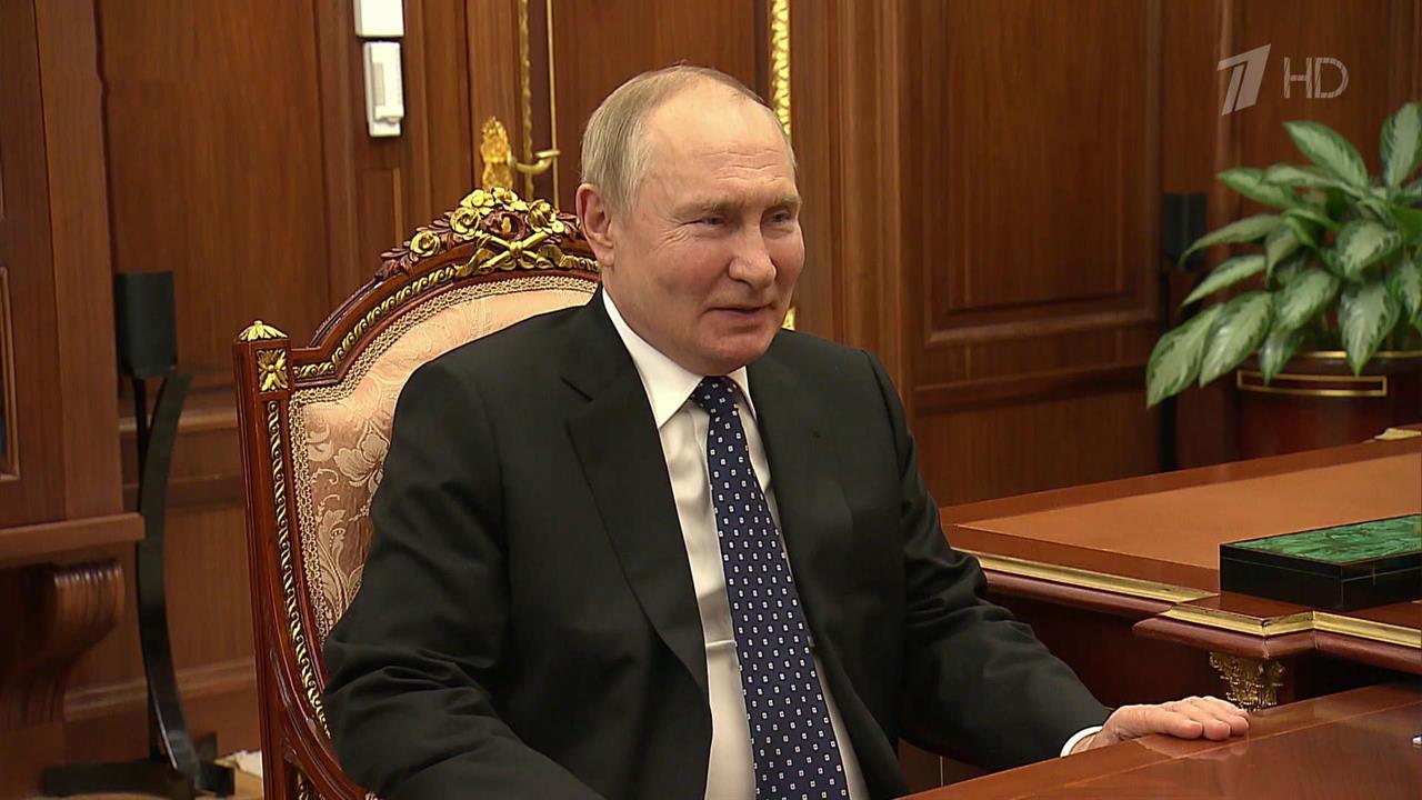 Развитие Чеченской республики Владимир Путин обсудил с главой региона Рамзаном Кадыровым