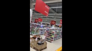 Машинист пиканиски, подъемник ножничный