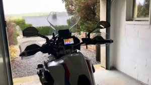 BMW R1250GS - CARPLAY INSTALLATION