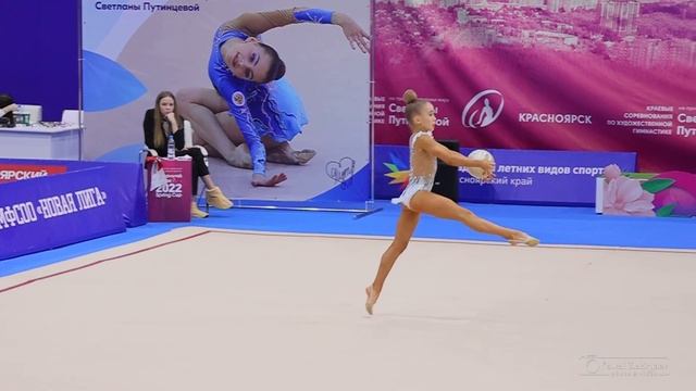 Анжеличка мяч смотреть онлайн