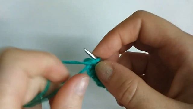 Сетчатый узор спицами