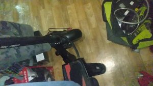 Крепление велосипедной корзины под сиденье на самокат kugoo m4.