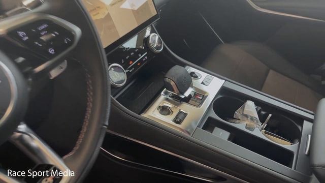 2021 Jaguar F-Pace SVR in Eiger Grey Walkaround Review + Exhaust Sound смотреть онлайн