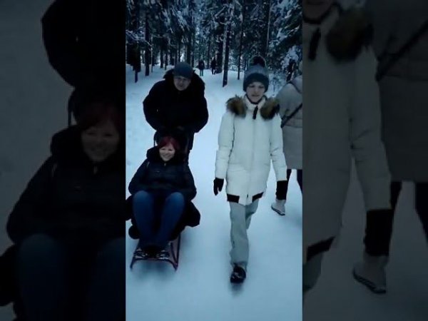 Тома и Данис на санях