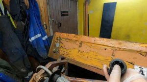 Купили прицеп "Зубрёнок" ,МАЗ 8114 , попросили привести его в порядок. Прозвали "Цыплёнком". Часть