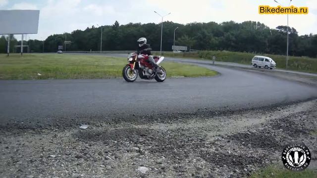 Байкадемия: Тест мотоцикла Moto Morini Corsaro 1200
