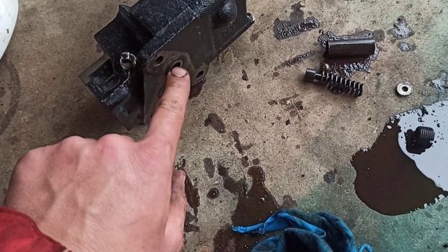 Ремонт розподільника Донгфенг. (Dongfeng). смотреть онлайн