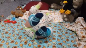 Переворот с живота на спину