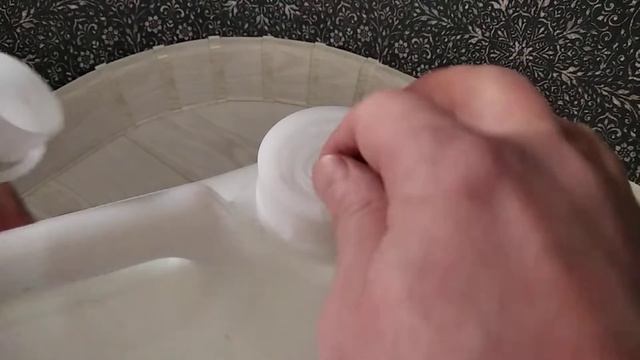 Как открыть гель для стирки synergistic 5 литров (в конце неправильно) смотреть онлайн