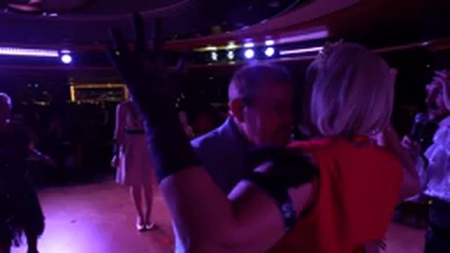 ВЕЧЕРИНКА МУЛЕН РУЖ В ПОДРОБНОСТЯХ смотреть онлайн