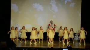 Белые снежинки