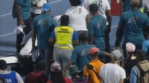 Athlete Fights Officials After Collapsing on the Track Champs 2016