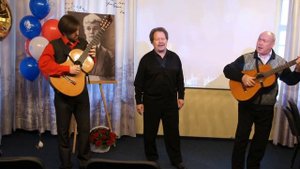 Поёт трио Реликт песни на стихи С. Есенина