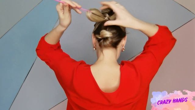Видео. Очень эффектная красивая Прическа на трех хвостах смотреть онлайн