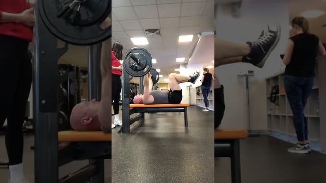 28.05.23 Жим лежа средним хватом с поднятыми ногами 70х17 смотреть онлайн