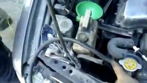 Проверка крышки радиатора на герметичность.