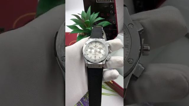 HUBLOT кварцевые часы с хронографом. Светлые