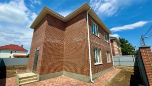 Дом с ГАЗОМ в Краснодаре!! Двор в плитке!!