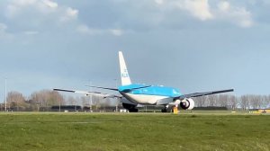 ? Best Landing - Good Vibes | RW18R Arrivals | Amsterdam Schiphol Airport Planespotting ✈️ LIve HD