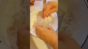 Тесто дрожжевое для Пиццы пирогов и тп?Yeast dough for Pizza pies and so on