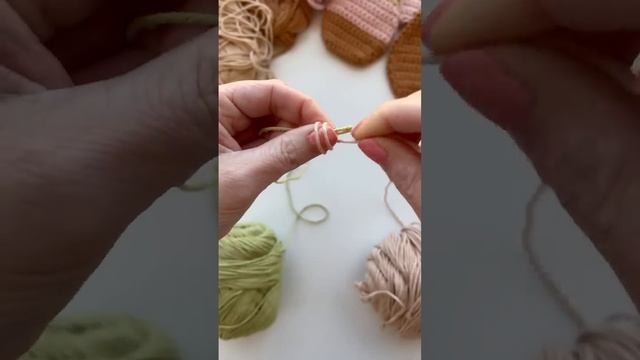 The most secure way to join two yarns ? MAGIC KNOT TUTORIAL