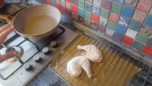 Как пожарить куриные ножки чтобы они получились хрустящие и сочные!