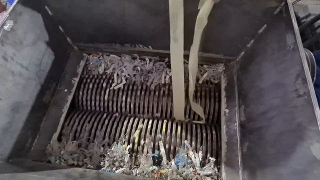 измельчение картона шредер МСК 800 смотреть онлайн