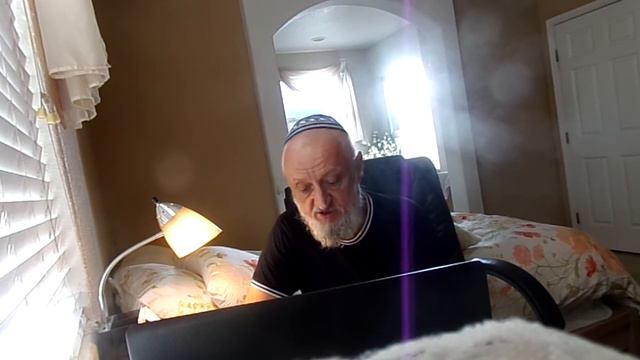 ....зачем Бог дал столько разных законов если ОН один то и закон должен быть один..?(Ays) смотреть онлайн