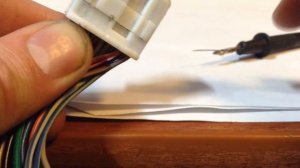 Как разобрать фишку мозгу субару? How to disassemble the Subaru's ECU chip?