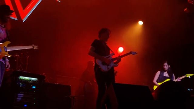 Steve Vai Jams with Nili Brosh, Dave Weiner, and Ellen Alaverdyan Live in Vegas смотреть онлайн