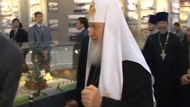 Троицкий монастырь и Ахтырская икона Богородицы смотреть онлайн