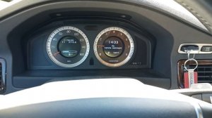 2010 Volvo S80 V8 Executive Cold Start