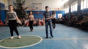 СОВРЕМЕННЫЙ ТАНЕЦ НА НОВЫЙ ГОД 8 КЛАСС