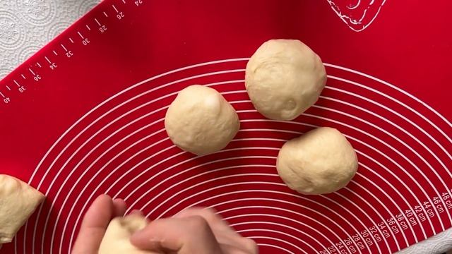 Оңай дайындалатын тәтті булочкилар. Булочки к чаю. Самый простой рецепт булочек смотреть онлайн