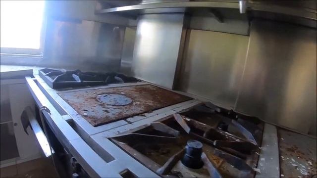 Заброшенная вилла на Лазурном берегу(вилла Саркози)