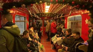 Новогодний поезд Еж3 Московского метрополитена. 30.12.2022