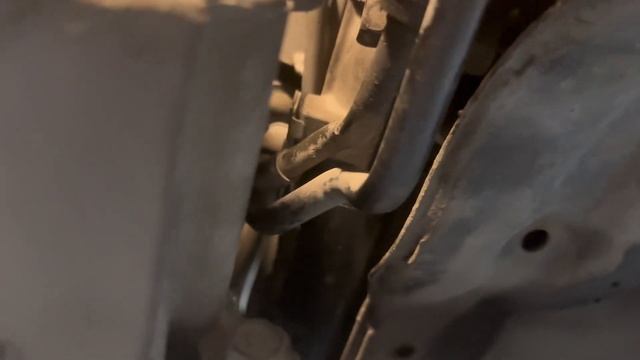 Снятие рулевой рейки Hyundai Tucson смотреть онлайн