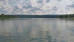 Установил гидрокрыло Easterner на антикавитационную пластину на лодочный мотор