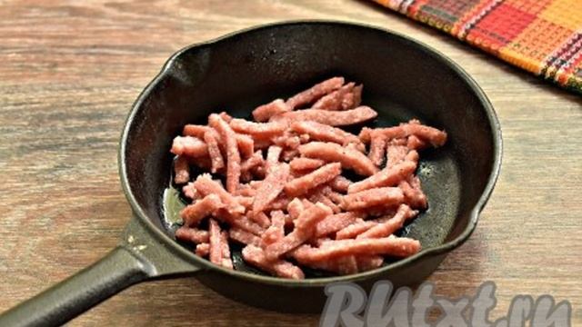 Шаурма с колбасой и сыром в лаваше в домашних условиях