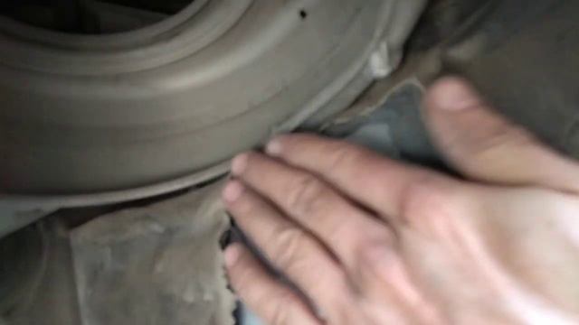 Как снять мотор печки Volvo XC90 2003г часть 2 смотреть онлайн